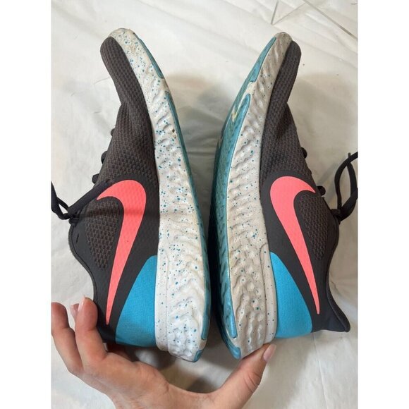 Nike Revolution 5 Women's Size 11 Grey Pink Blue Running Shoes Sneaker CU4830001 - Picture 7 of 12